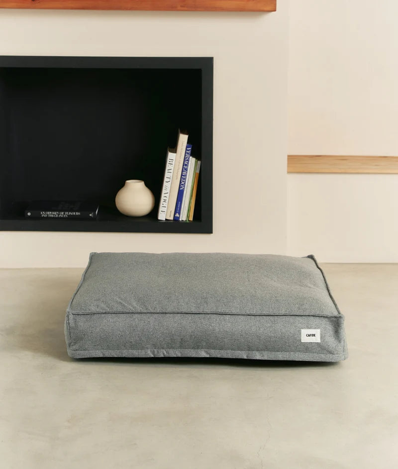 Dog Bed, Cuadra - hundepude i klassisk stof
