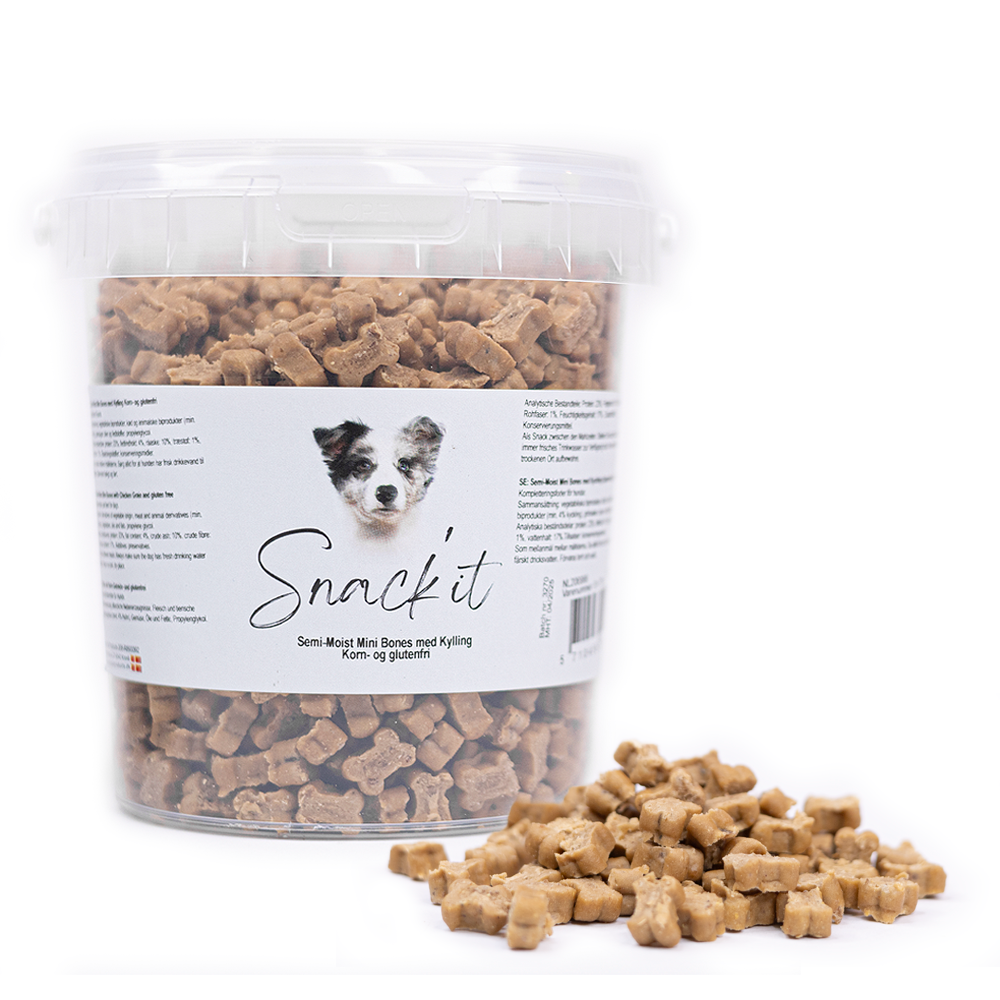 Semi Moist mini bones m. kylling - 500 g.