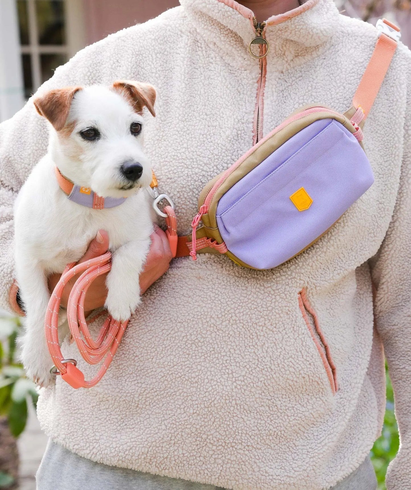 undeejer med matchende godbidstaske og hundesnor i Lavender Mix – set hos CoastDog