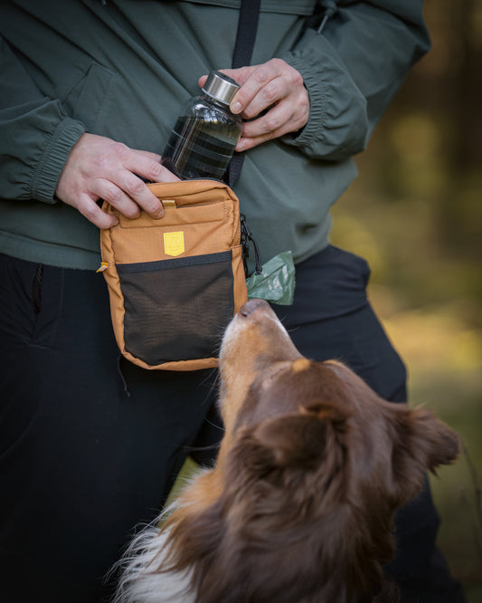 Hydration Shoulder Bag Wood Brown Mix - Godbidstaske
