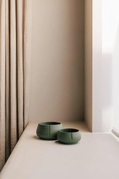 Long Ears Bowl hundeskåle fra Pino i grøn – fås i small og medium størrelse