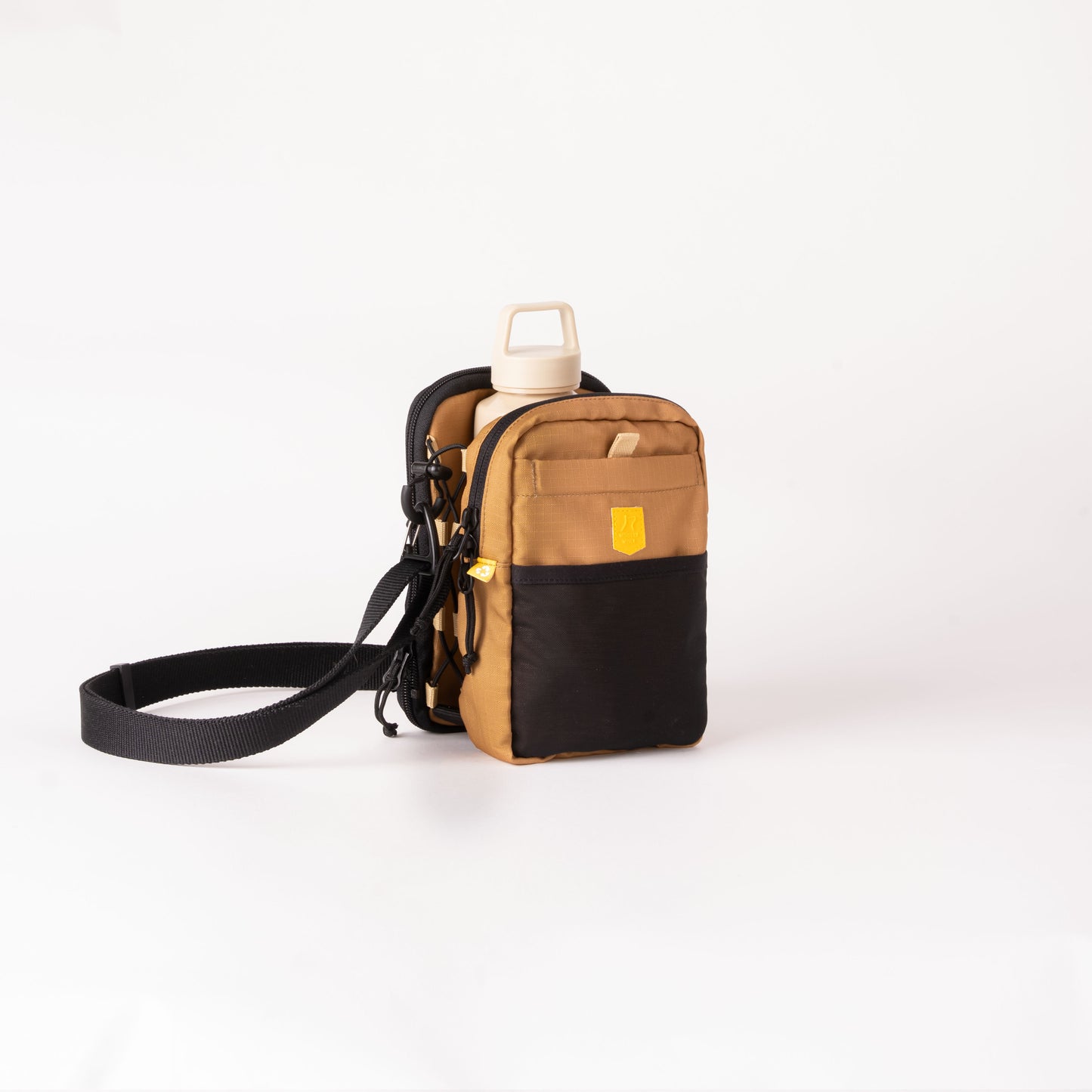 Hydration Shoulder Bag Wood Brown Mix - Godbidstaske